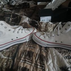 Converse Size 4 1/2 