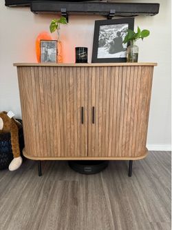 Moving sale Modern entry table