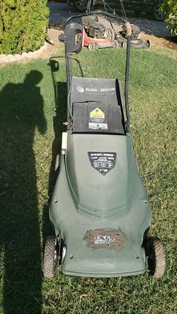 ELECTRIC LAWN MOWERS