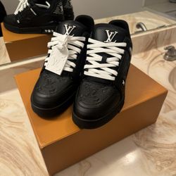 Designer Shoe