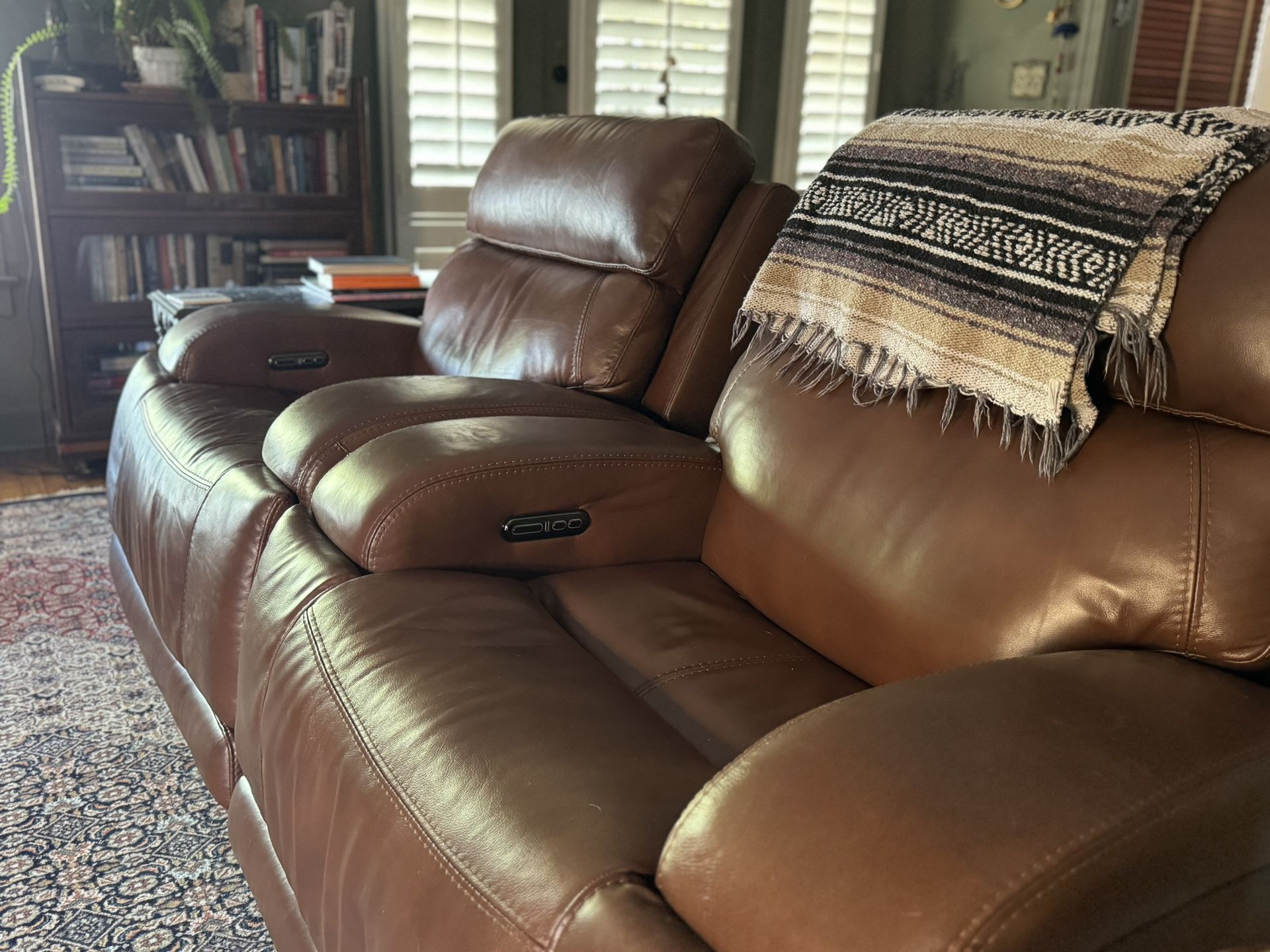 Leather Powered Zero Gravity Oversized Recliner