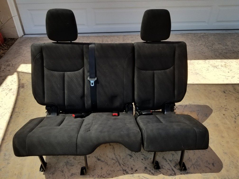 Jeep Wrangler JK Unlimited Rear Seat