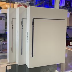 13”MacBook Air m5 16Ram 512SSD