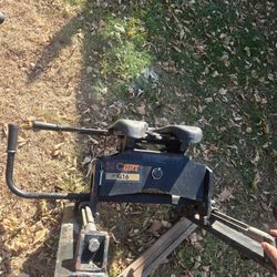 Curt Q16 Slider 5th Wheel Hitch 