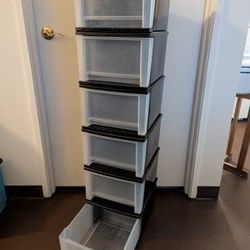 Plastic Drawer Storage (14.5 Qt) Organizer/Containers (6 X Drawers) - $30 (Downtown)NON-NEGOTIABLE. Hagglers will be ignored.