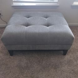 jOYBIRD Ottoman