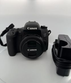 Canon EOS 760D 24.2MP DSLR Camera And 24mm EFS Lens - Mint Condition