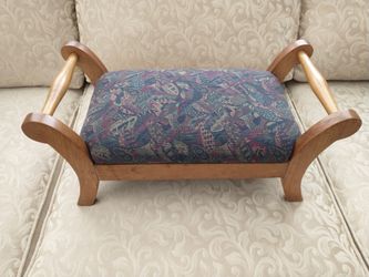 Beautiful Antique Maple Petite Footstool