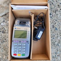 VeriFone Vx520 EMV Credit Card Machine M252-753-03-NAA-3