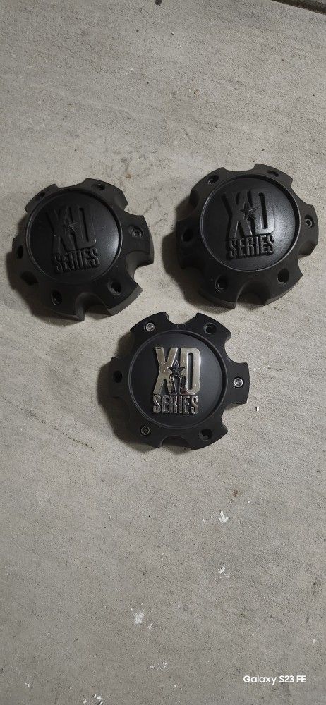 6 Lug Xd Series Center Caps