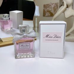 MissDior BLOQMING BOUQUET PARFUM