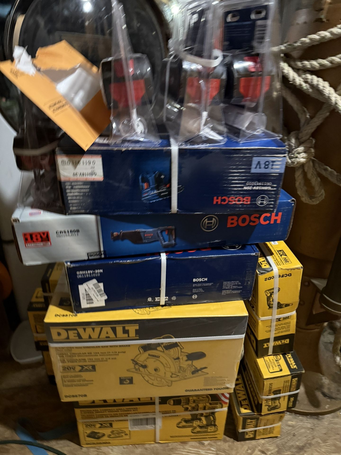 BRAND NEW DEWALT AND BOSCH TOOLS! )$750 Is Not The Price! 