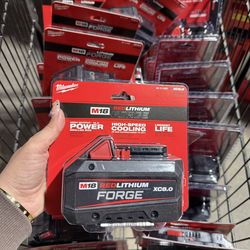 NEW Milwaukee 18V FORGE 8.0 Battery