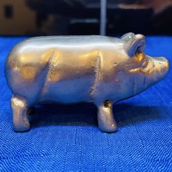 Vintage adorable solid brass pig figurine