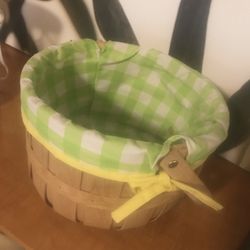 Basket 🧺 Cat Sleeping 