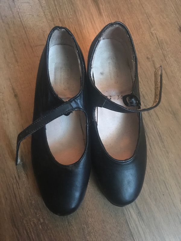 Black ballet folklorico dancing shoes for Sale in Houston, TX - OfferUp