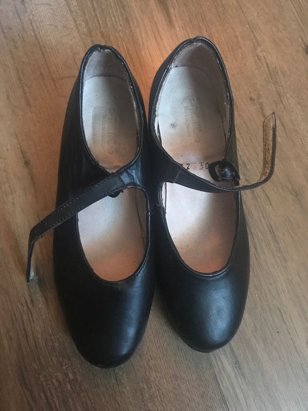 Black ballet folklorico dancing shoes for Sale in Houston, TX OfferUp