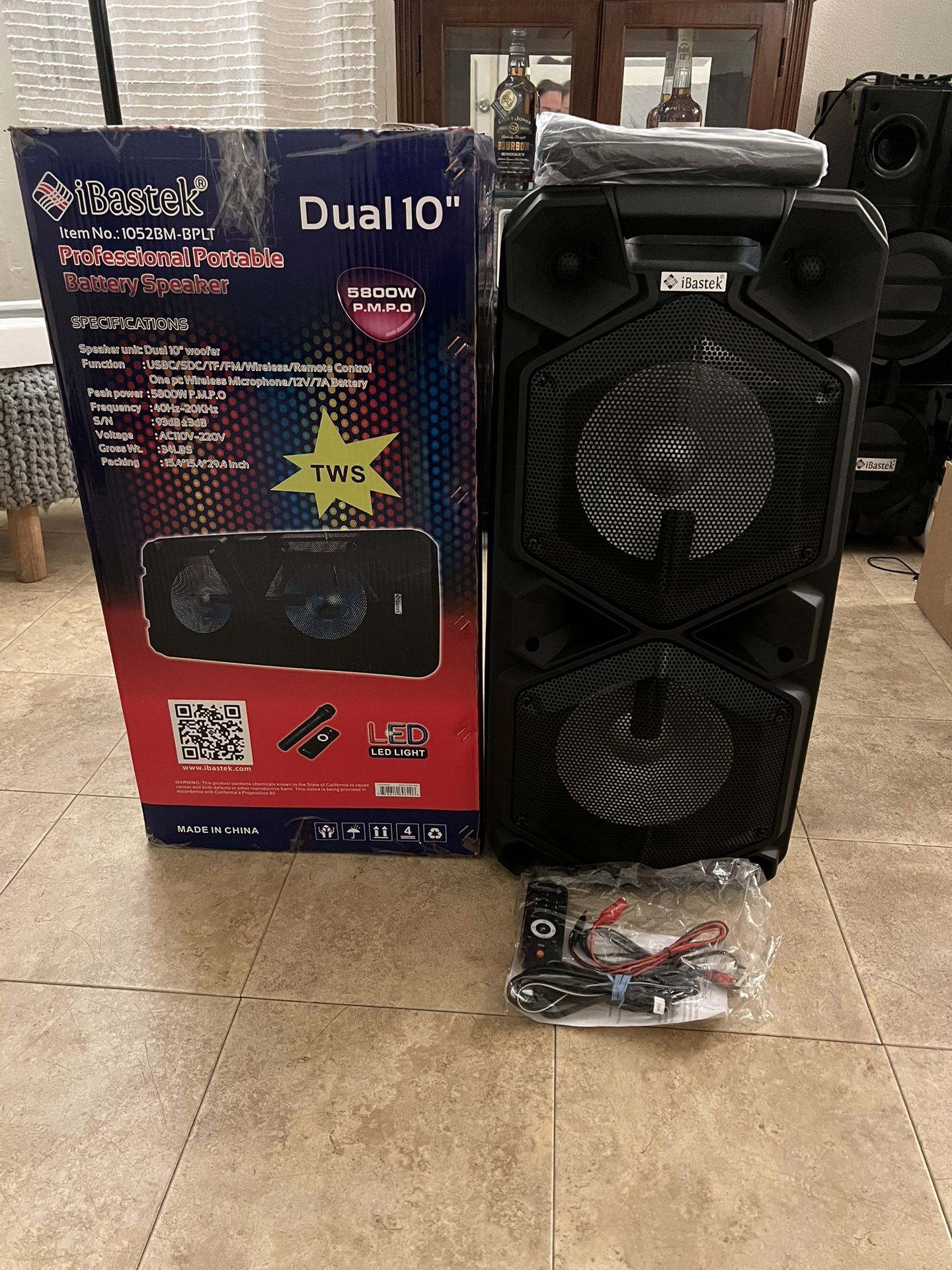iBastek Professional Portable Battery Speaker Dual 10” 5800W LED Light
