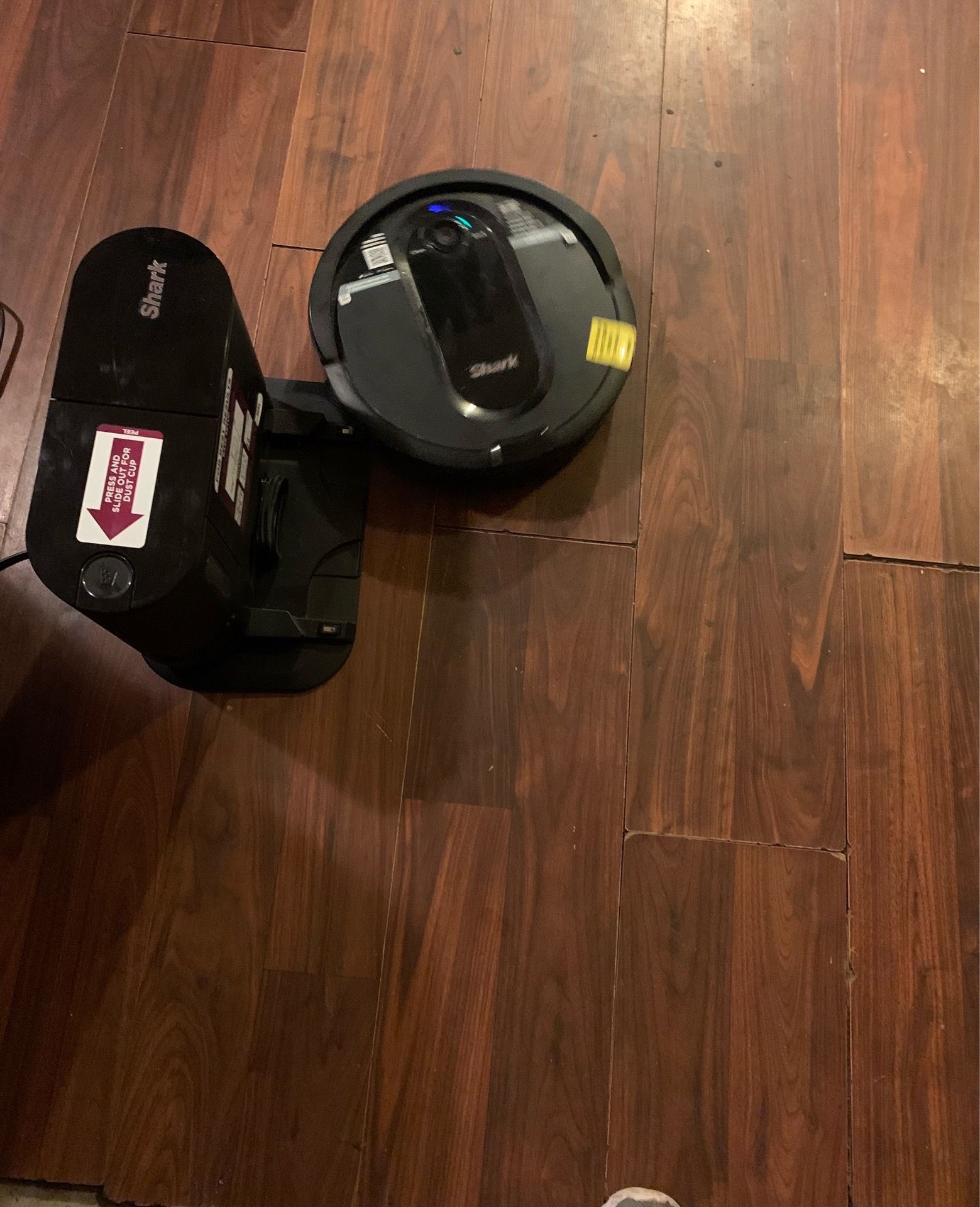 Shark wireless vacuum