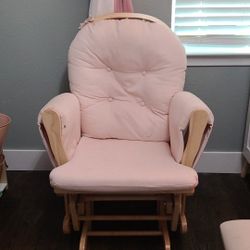 Nursery  Rocking Chair 