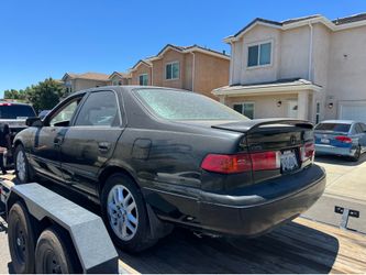 2000 Toyota Camry