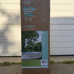 Intex 26711EH Prism Frame Premium Above Ground Swimming Pool