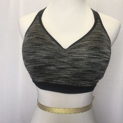 Women Clothing Victoria’s Secret sports bra size 36 C