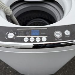 Black+Decker - Small Portable Washer,Portable Washer 0.9 Cu. Ft. with 5 Cycles, Transparent Lid & LED Display - White