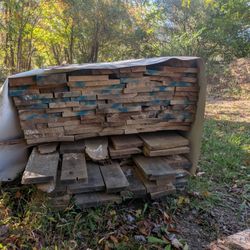 Poplar , Rough Sawn, 4/4 , 8-11' Over 800 Bd Ft, Blow Out Price