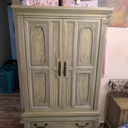 Bedroom Set Good Quality