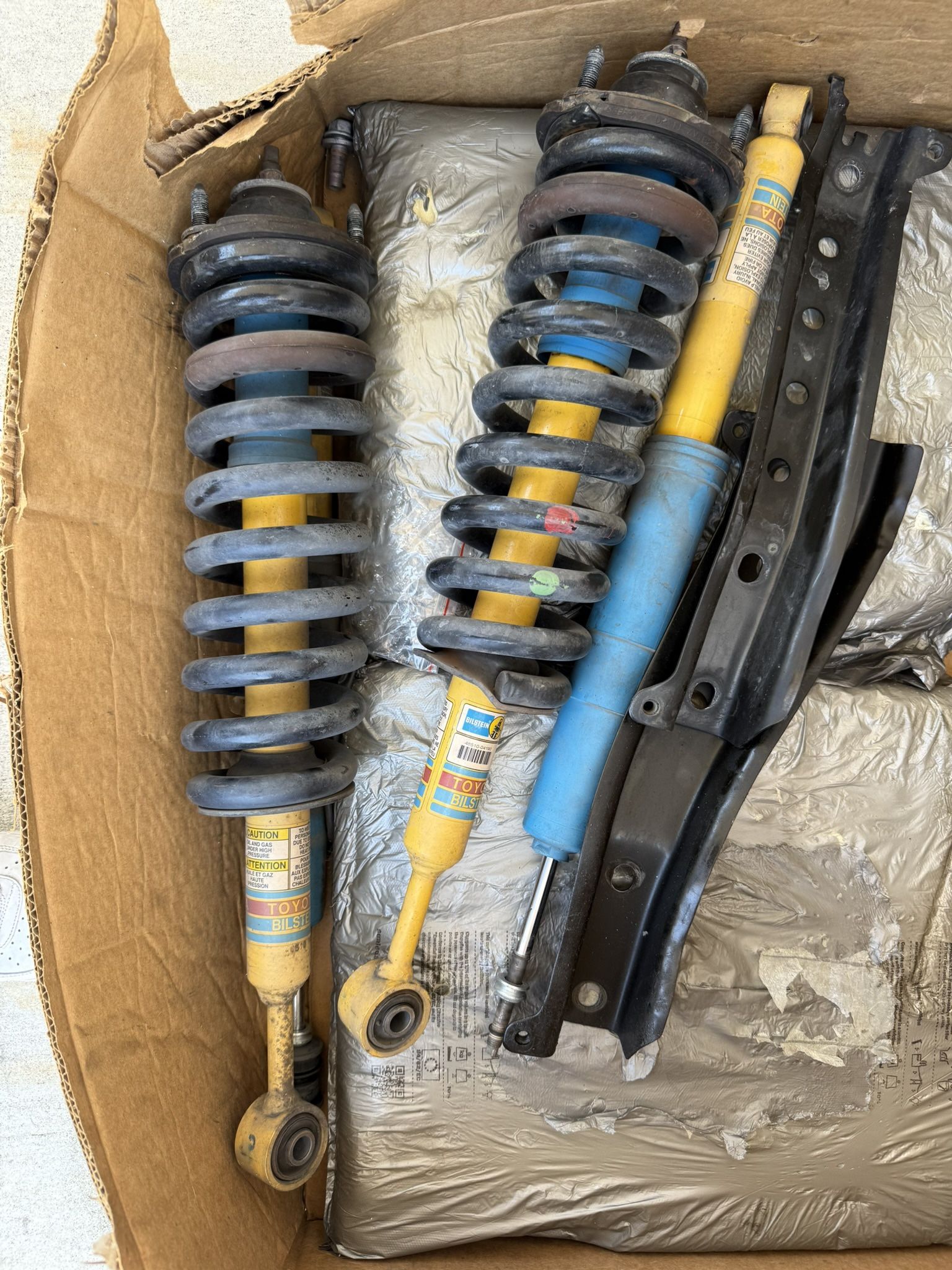 3rd Gen Tacoma Stock Front And Rear Shocks