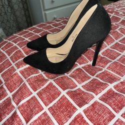 Fashion Nova Pumps 