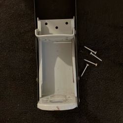 Wall mount Can Crusher 