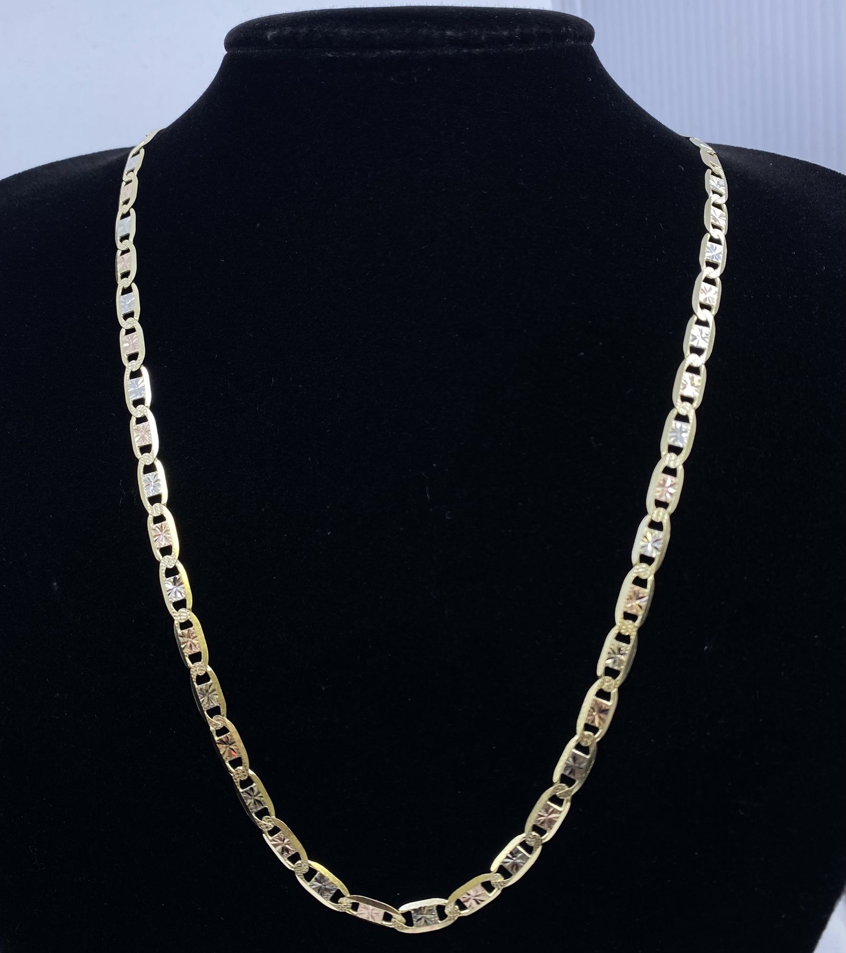 $2600 Three Tone Gold Valentino Chain