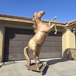 Life Size Horse Fiberglass 