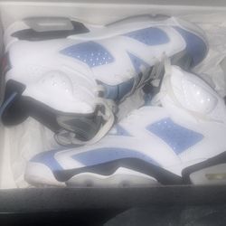 Jordan 6 UNC