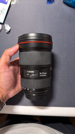USED Excellent Condition Canon EF 16-35mm f/2.8L III USM Camera Lens