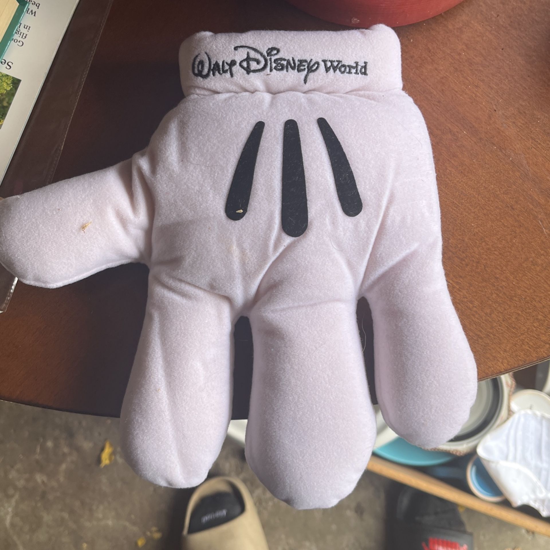 Walk Disney World Glove