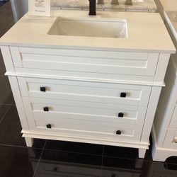 Royal 36” White Solid Wood Vanity Quartz Top Ready For Pickup