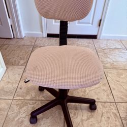 Swivel Desk Chair W/ Cover – Height Adjustable – $20