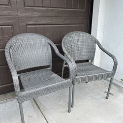 Outdoor Patio Dining Chair (Set of 2)