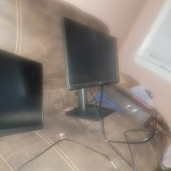 2 Dell Monitors 