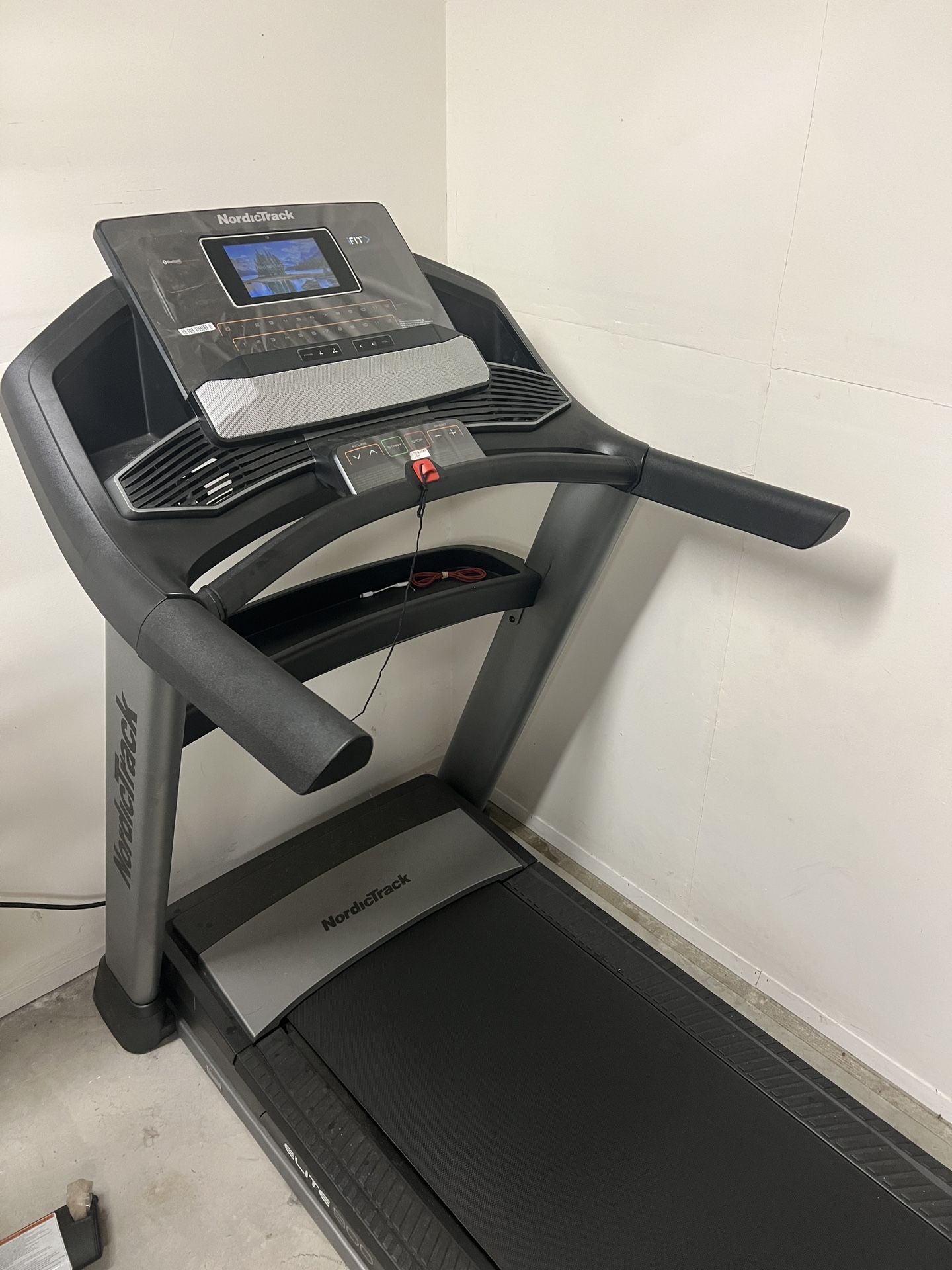 Nordictrack 900 elite online treadmill