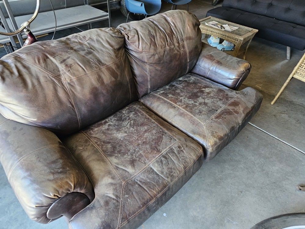 Free Sofa & Love Seat Leather