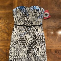 Black And White Strapless Mini Dress Size 3