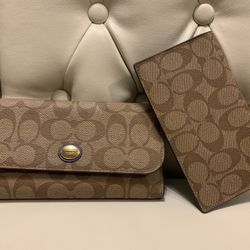 Coach Wallet And Card Holder 