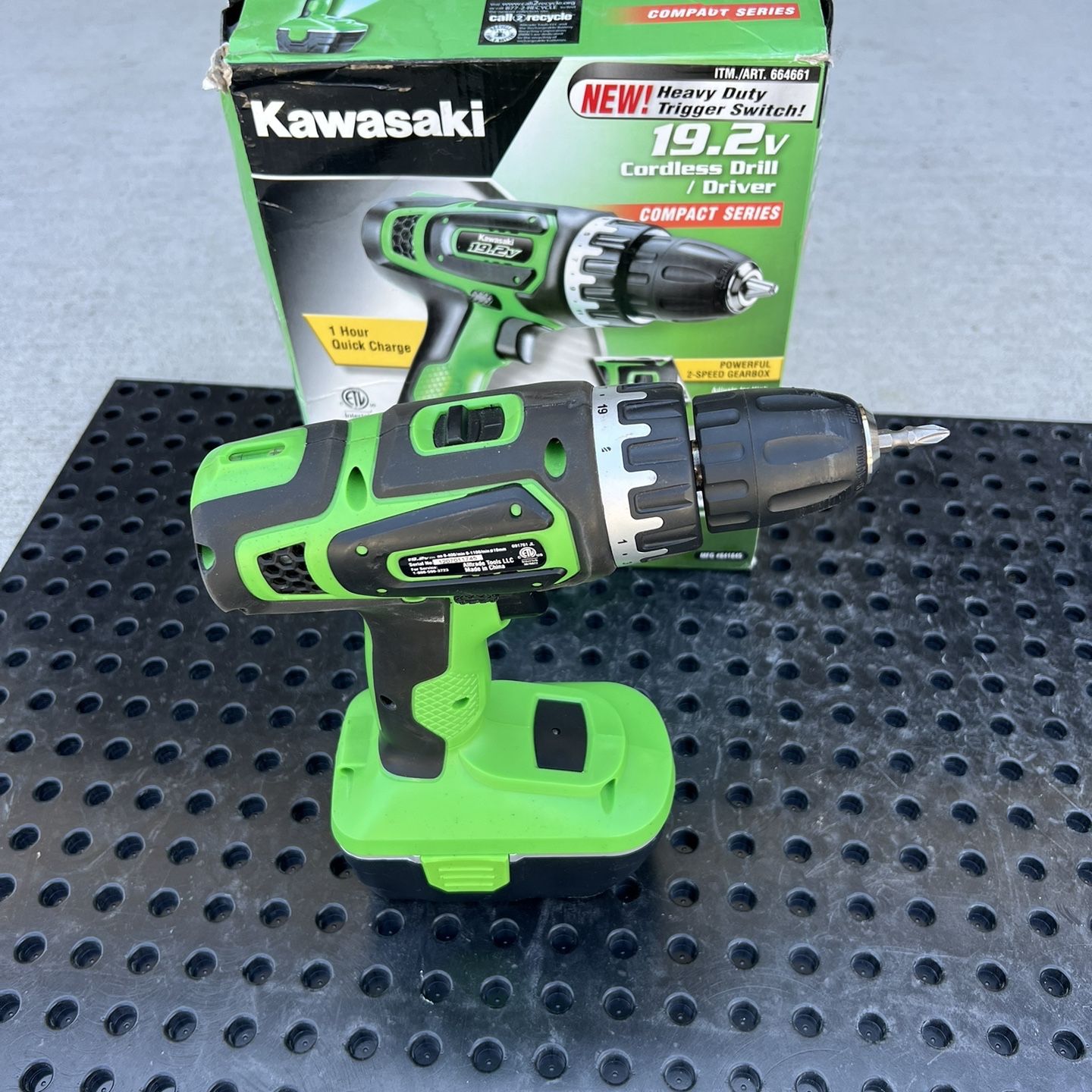 Kawasaki 19.2V Volt Cordless Drill for Sale in Tacoma WA OfferUp
