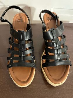 Faded Glory Wedge  Sandals-New