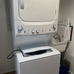 GE Appliances Stackable Washer/ Dryer Electric
