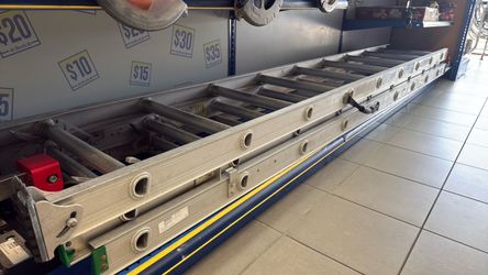 Aluminum Extension Warner Ladder